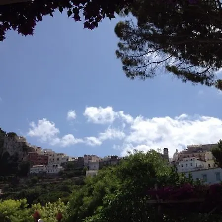 Dependance In Con Giardino * Capri